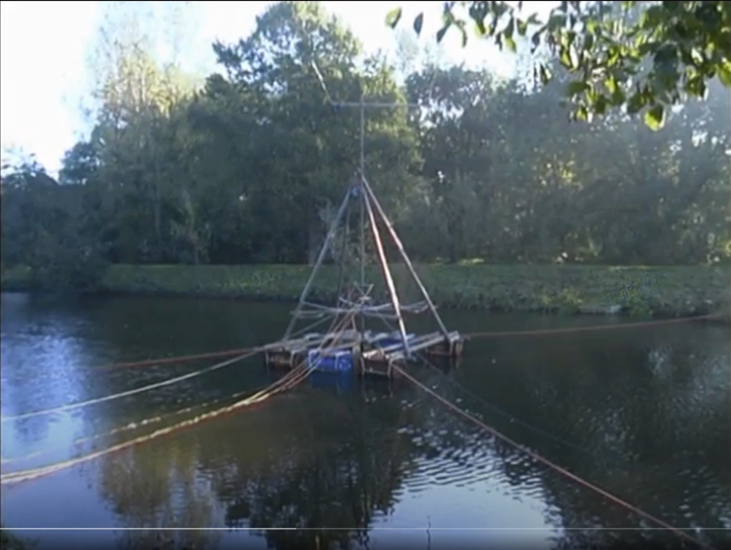 Op Look TV een uitgebreide reportage over de 25e Jamboree On The Air bij de Scouting Taizé-groep Kethel